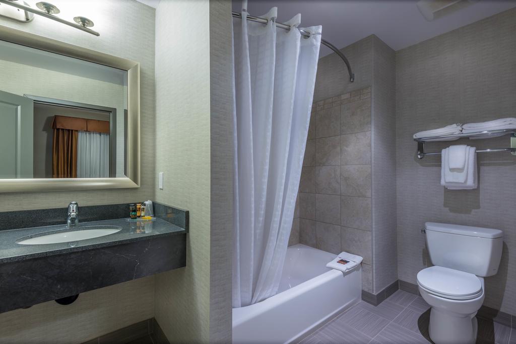 Timber Ridge Inn And Suites Fox Creek Pokój zdjęcie