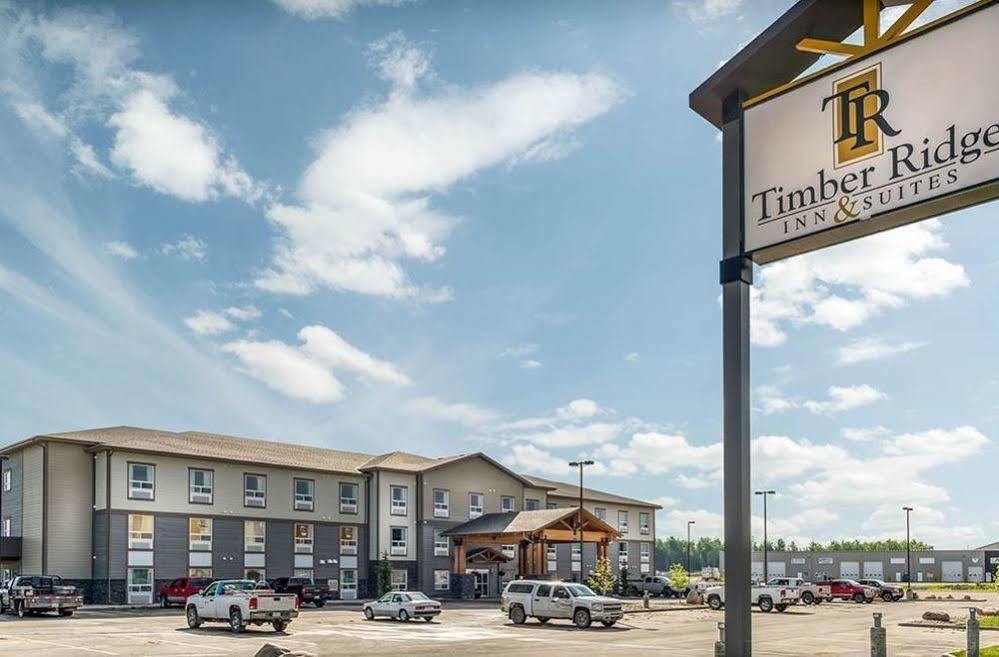 Timber Ridge Inn And Suites Fox Creek Zewnętrze zdjęcie